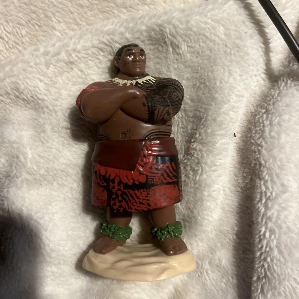 Disney Moana Maui & Chief Tui Figure Lot Action Figures Toys